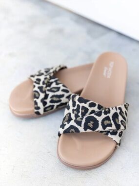 Roolee Top Moda Comfort Slide Leopard Twist Crossband Upper Cushioned Sole Sz 7